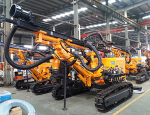 KGH4/YCH4型露天潛孔鉆車(chē)